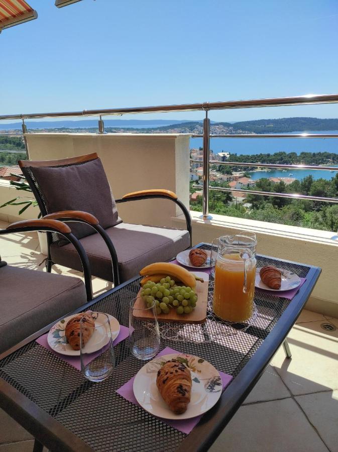 Apartment Zunabovic โตรกีร์ ภายนอก รูปภาพ